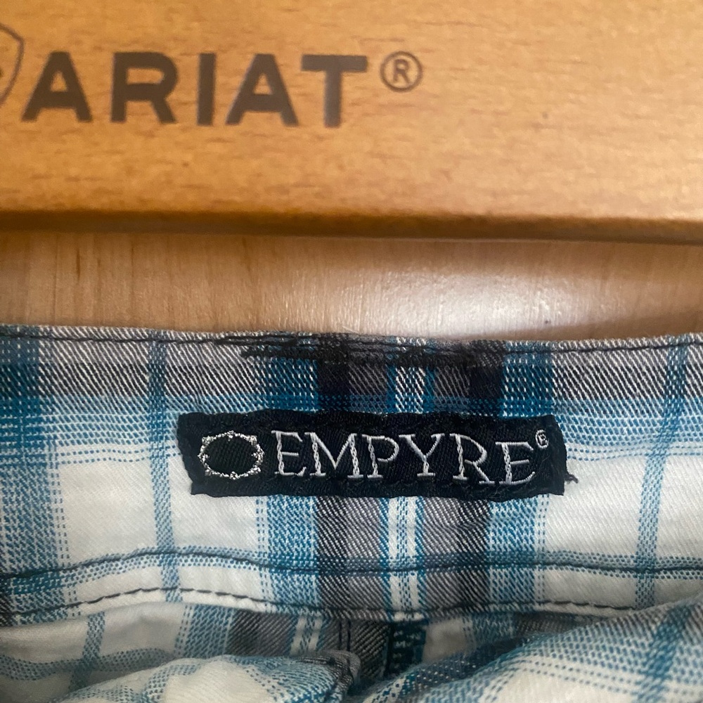 Retro Shorts - Picture 4 of 8